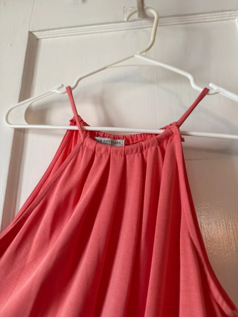 Green Envelope Coral Halter Camisole - Picture 4 of 7
